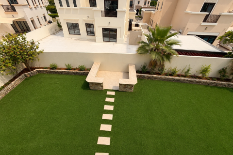Vila di Arabian Ranches 2, Dubai, UEA 4 kamar tidur, 684.12 m2 nomor 749876 - foto 4