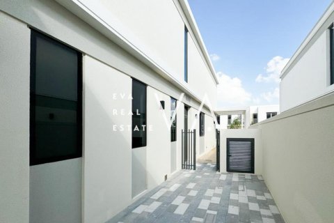 Villa itt: Dubai, EAE, 4 hálószoba, 405.79 m², azonosító: 637733 - fénykép 17
