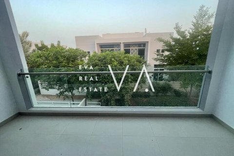 Kuća u nizu u gradu Dubai, UAE 4 spavaće sobe, 388.88 m2 Br. 637734 - Slika 10