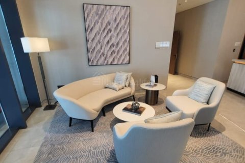 Apartment til salg i Downtown Dubai (Downtown Burj Dubai), Dubai, UAE 1 soveværelse, 67 kvm № 726130 - foto 3
