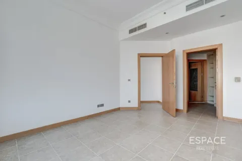 Appartamento in affitto a Palm Jumeirah, Dubai, EAU 2 camere da letto, 144 mq. № 738141 - foto 14