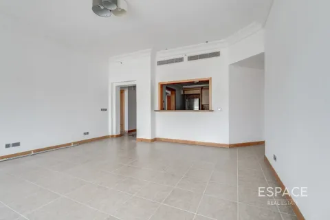Appartamento in affitto a Palm Jumeirah, Dubai, EAU 2 camere da letto, 144 mq. № 738141 - foto 3