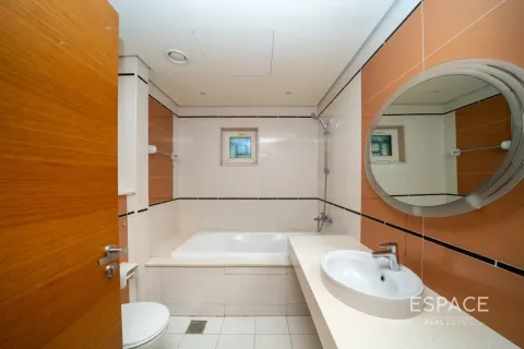 Vila v Al Furjan, Dubai, SAE 3 spálne, 283 m2 č. 738125 - Fotografia 9