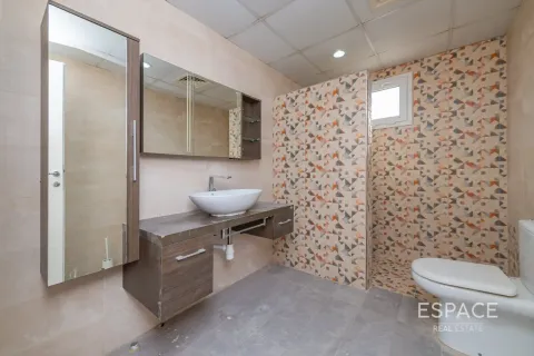 Villa sa Meadows, Dubai, UAE 5 silid-tulugan, 369 sq.m. № 738140 - larawan 12