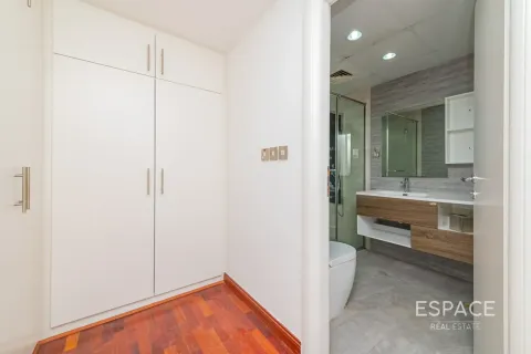 Villa sa Meadows, Dubai, UAE 5 silid-tulugan, 369 sq.m. № 738140 - larawan 8