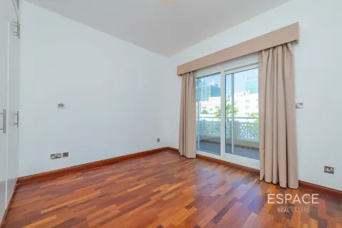 Villa sa Meadows, Dubai, UAE 5 silid-tulugan, 369 sq.m. № 738140 - larawan 10