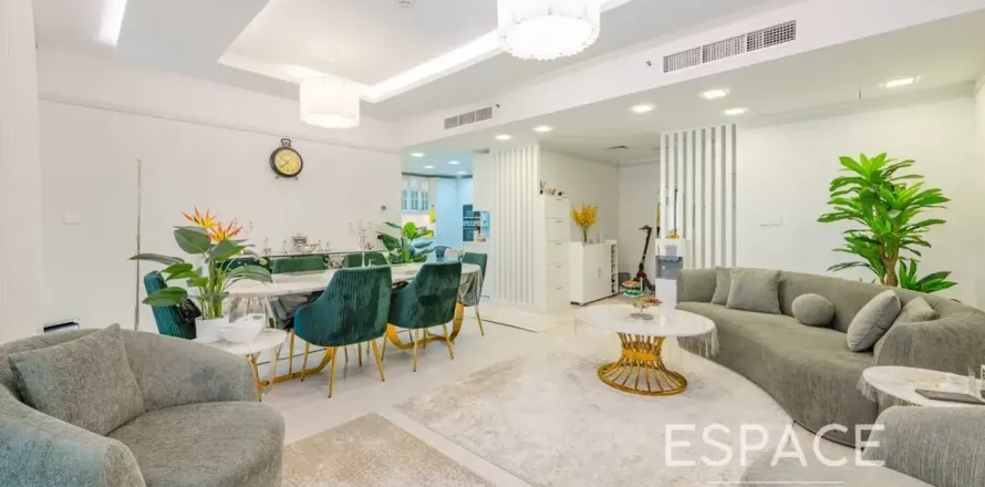 Apartamento en Jumeirah Beach Residence, Dubai, EAU 3 dormitorios, 175 m² № 738127