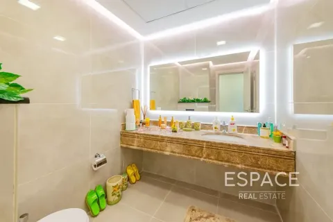Apartamento en alquiler en Jumeirah Beach Residence, Dubai, EAU 3 dormitorios, 175 m2 № 738127 - foto 9