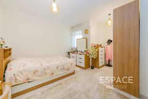 Apartamento en alquiler en Jumeirah Beach Residence, Dubai, EAU 3 dormitorios, 175 m2 № 738127 - foto 10