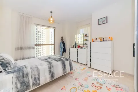 Apartamento en alquiler en Jumeirah Beach Residence, Dubai, EAU 3 dormitorios, 175 m2 № 738127 - foto 13
