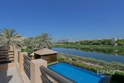 Villa Meadows, Dubaijā, AAE 5 istabas, 655 m2 Nr. 738126 - attēls 14