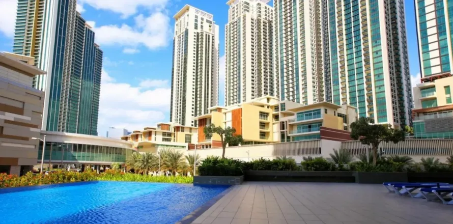 Apartment in Dubai, UAE 20 sq.m. № 718280