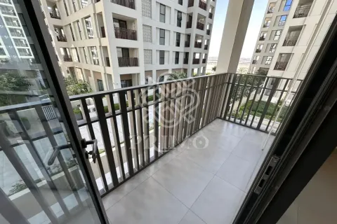 דירה ב Palm Jumeirah, Dubai, איחוד האמירויות 2 חדרי שינה, 90 מ