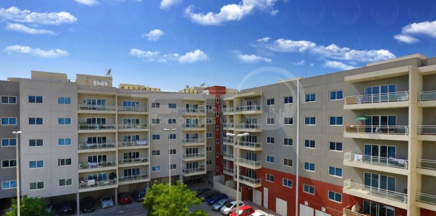 Huoneisto Al Reef, Abu Dhabi, Arabiemiraatit 2 makuuhuonetta, 114.9 m2 № 730977