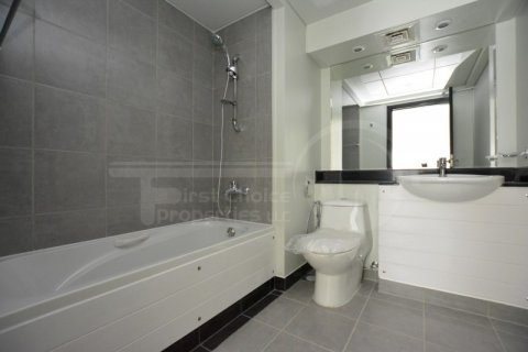 Huoneisto Al Reef, Abu Dhabi, Arabiemiraatit 2 makuuhuonetta, 114.9 m2 № 730977 - kuva 9