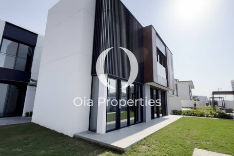 Vilë në Saadiyat Island, Abu Dhabi, Emiratet e Bashkuara Arabe 4 dhoma gjumi, 720 m2. № 644483