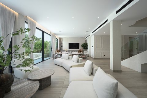 Willa do wynajęcia w Jumeirah Islands, Dubai, ZEA 5 sypialnie, 585.29 mkw., nr 757514 - zdjęcie 15
