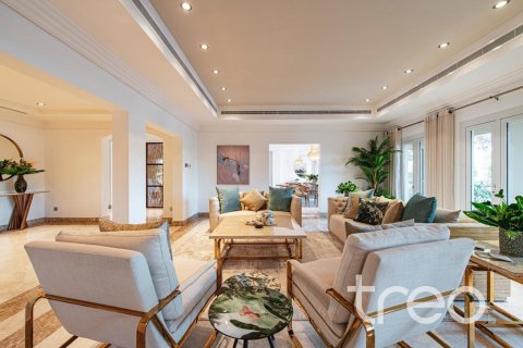 Βίλα σε Meadows, Dubai, ΗΑΕ 6 υπνοδωμάτια, 815.32 τ.μ. Αρ. 733417 - φωτογραφία 18