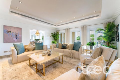 Βίλα σε Meadows, Dubai, ΗΑΕ 6 υπνοδωμάτια, 815.32 τ.μ. Αρ. 733417 - φωτογραφία 7