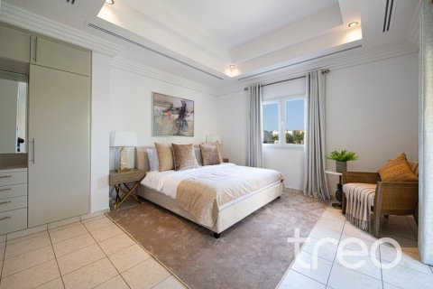 Βίλα σε Meadows, Dubai, ΗΑΕ 6 υπνοδωμάτια, 815.32 τ.μ. Αρ. 733417 - φωτογραφία 5