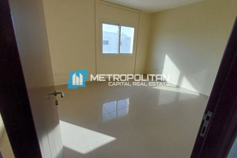 Villa à vendre à  Al Reef, Abu Dhabi, EAU 5 chambres, 273.4 m2 № 651790 - photo 4