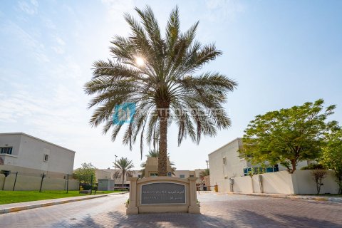 Villa à vendre à  Al Reef, Abu Dhabi, EAU 5 chambres, 273.4 m2 № 651790 - photo 19