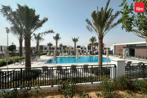 فيلا في دبي 4 غرفة نوم ، 231.2 متر مربع . ر قم 754805