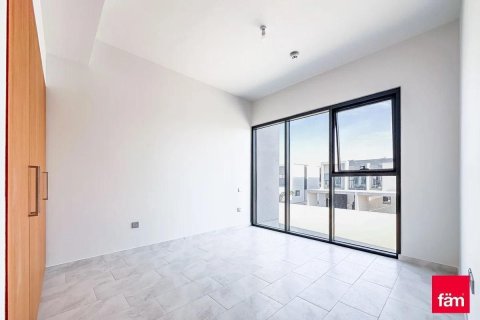 Villa in affitto a Dubai, EAU 4 camere da letto, 231.2 mq. № 754805 - foto 4