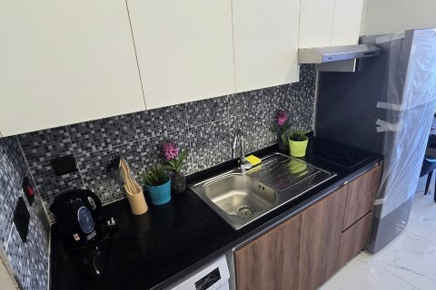 Apartmen di Khalifa City, Abu Dhabi, UAE 31 meter persegi № 731940 - foto 13