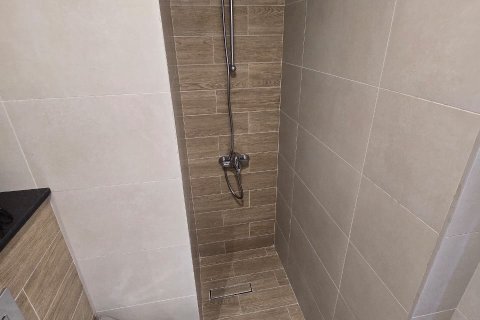 Apartmen di Khalifa City, Abu Dhabi, UAE 31 meter persegi № 731940 - foto 7