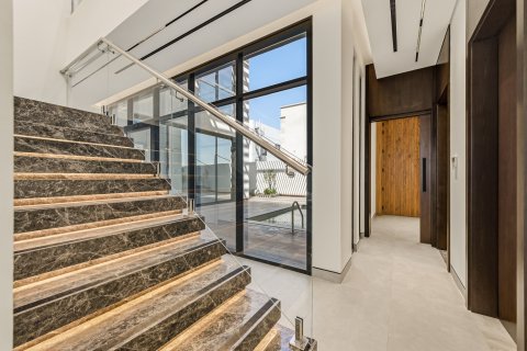 Al Badie、Sharjah、UAE にあるヴィラ販売中 4ベッドルーム、458.76 m2、No748546 - 写真 13