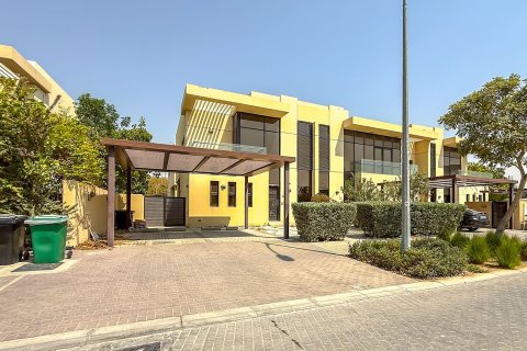 Kamienica w DAMAC Hills (Akoya by DAMAC), Dubai, ZEA 3 sypialnie, 258.49 mkw. nr 764377