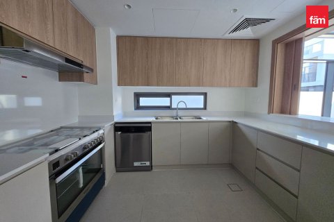 Villa itt: Dubai, EAE, 4 hálószoba, 335.1 m², azonosító: 763071 - fénykép 6