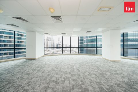 Oficiu în Dubai, EAU 101.5 mp.  №708320