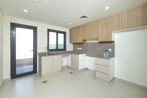 Townhouse in Dubai South (Dubai World Central), Dubai, UAE 3 bedrooms, 204 sq.m. № 726956 - photo 4