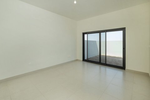 Townhouse in Dubai South (Dubai World Central), Dubai, UAE 3 bedrooms, 204 sq.m. № 726956 - photo 2