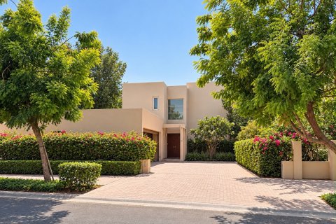 Villa in Arabian Ranches, Dubai, VAE: 3 Schlafzimmer, 345.52 m2 Nr. 768866