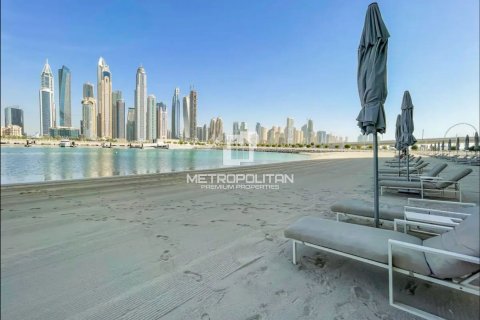 Appartamento in vendita a Dubai Harbour, Dubai, EAU 2 camere da letto, 130 mq. № 663952 - foto 12