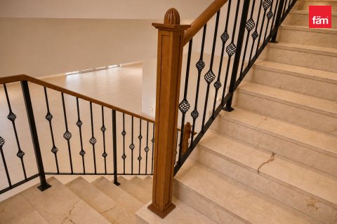 Villa til leie i Dubai, Emiratene 4 soverom, 762.3 kvm Nr. 751184 - Foto 13