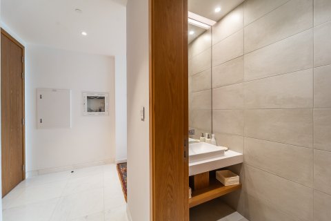 Dzīvoklis Dubai Marinajā, AAE 3 istabas, 242 m2 Nr. 696313 - attēls 18