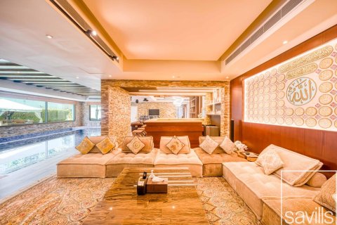 Vila di Jumeirah, Dubai, UAE 5 bilik tidur, 1837.99 meter persegi № 766820 - foto 18