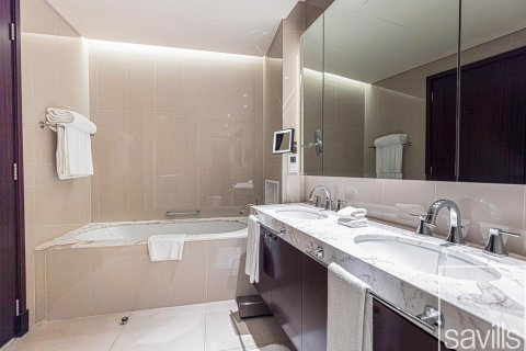 Appartamento in affitto a Downtown Dubai (Downtown Burj Dubai), Dubai, EAU 3 camere da letto, 207.82 mq. № 766822 - foto 12