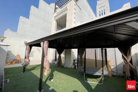 Vila u Dubai, UAE 5 spavaćih soba, 219.2 m2 Br. 711425 - fotografija 10