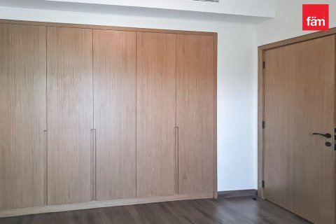 Casa urbana para arrendamento em Dubai, EAU 4 quartos, 144 m2 № 721008 - foto 9