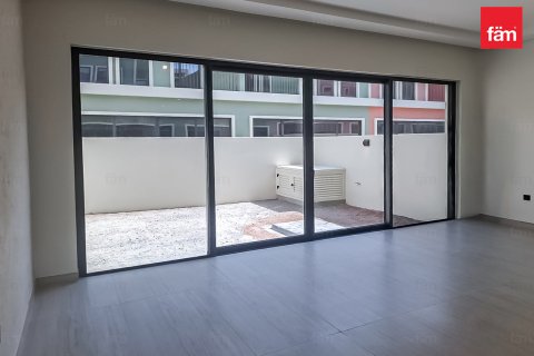 Casa urbana para arrendamento em Dubai, EAU 4 quartos, 144 m2 № 721008 - foto 8