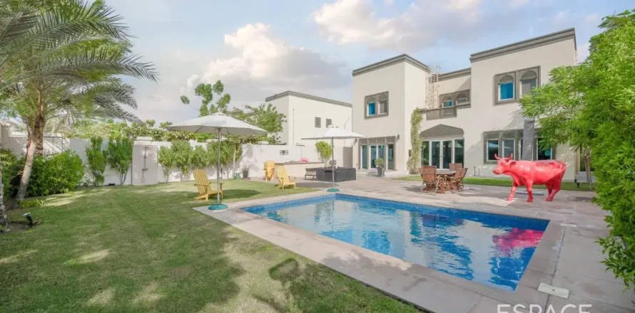 Vila v Jumeirah Park, Dubai, SAE 3 ložnice, 285 m² Č.: 661248