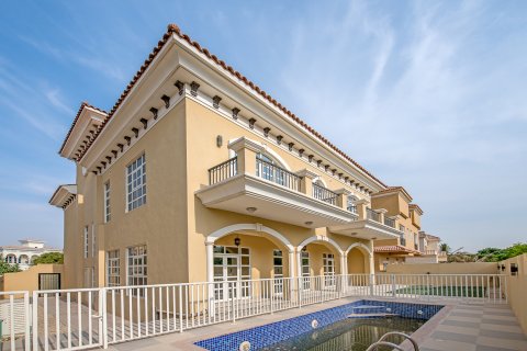 Villa i The Villa, Dubai, UAE 5 sovrum, 445.93 kvm Nr. 751063