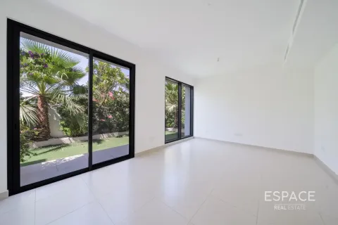 Huvila Dubai Hills Estate, Arabiemiraatit 4 makuuhuonetta, 229 m2 № 738268 - kuva 2