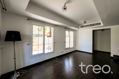 Vila u The Springs, Dubai, UAE 2 spavaćih soba, 156.63 m2 Br. 733722 - fotografija 7
