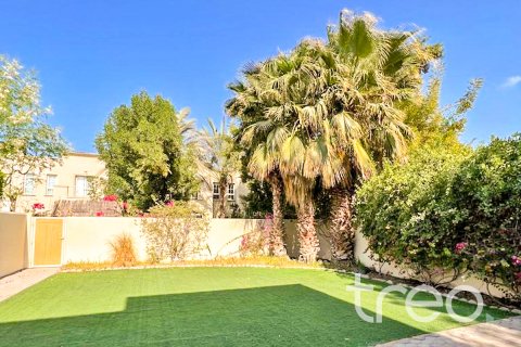 Vila u The Springs, Dubai, UAE 2 spavaćih soba, 156.63 m2 Br. 733722 - fotografija 17